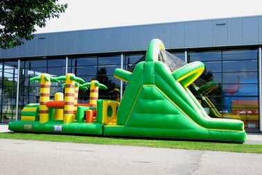 Plato PVC Green Rent Inflatable Kendala Course Halaman Belakang Inflatable Outdoor Play Equipment