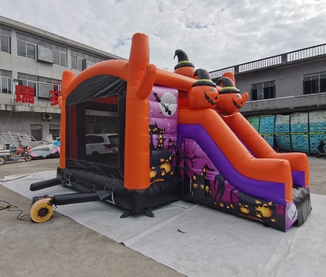 Kids Bounce Playhouse Halloween Jumping Castle Dengan Slide Tahan Api