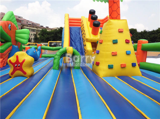 Outdoor Inflatable Playground Castle Bouncer Memanjat Dan Geser Combo