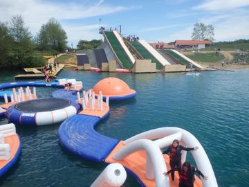 Resort Adventure Inflatable Waterpark Tremplins Air Jump - Lac - Arroques