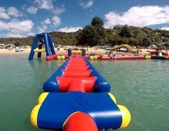 Pulau Giant Taman Air Inflatable Floating Water Slides Anti UV
