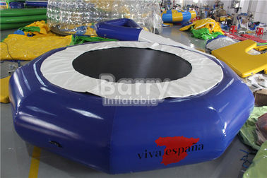 Air Terbuka Ukuran Disesuaikan Durable Inflatable Floating Water Trampoline Untuk Anak-Anak