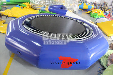 Air Terbuka Ukuran Disesuaikan Durable Inflatable Floating Water Trampoline Untuk Anak-Anak