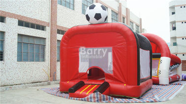 Kelas Komersial Klasik Inflatable Bouncer Red Soccer Moonbounce Untuk Anak-Anak