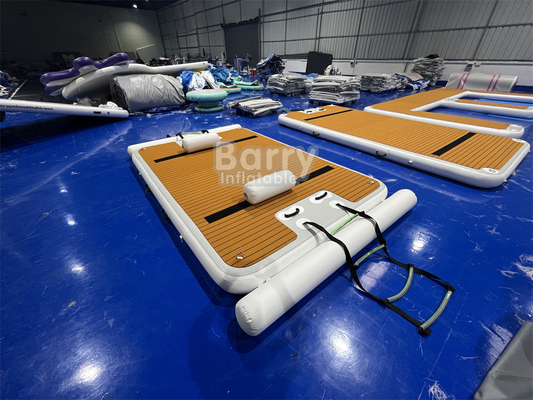 Olahraga air Dock Inflatable Blow Up Swim Platform Dengan Kapasitas Tergantung pada Ukuran