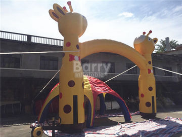 Yellow Giraffe Inflatable Arch Untuk Acara Dengan Pencetakan Logo SCT EN71