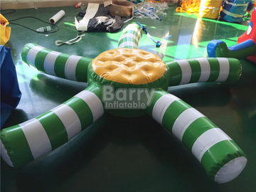 Kustom 0.9mm PVC Airtight Inflatable Water Toys Untuk Promosi