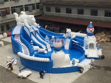 Luar Ruangan Yang Luar Biasa Beruang Taman Air Tiup Dengan Slide Biru Dan Putih