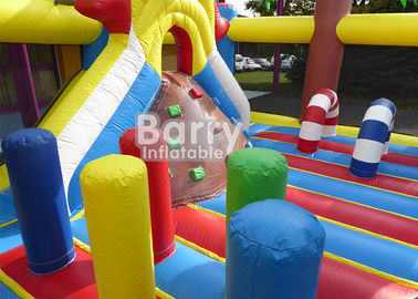 0,55 m PVC Bahan Taman Bermain Peralatan Tiup / Outdoor Holiday Beach Inflatable Playland