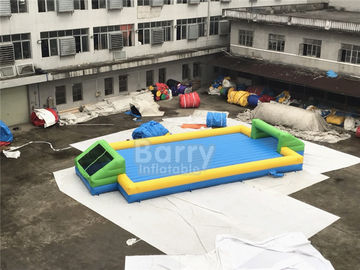 0.55mm PVC Inflatable Soap Soccer Field Game Sepenuhnya Disesuaikan