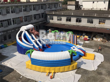 Taman Air Kustom PVC Aquapark Inflatable Dengan Kolam Renang Dan Slide Untuk Anak-Anak