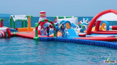 Island Inflatable Water Park, taman hiburan yang fantastis untuk acara komersial
