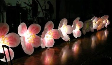 Rantai Bunga Inflatable Multi Warna Untuk Dekorasi Pernikahan Dengan LED
