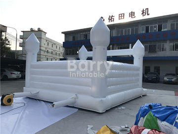 Rumah Bouncing Putih Luar Ruangan Dengan Atap Untuk Pernikahan Istana Goyang Untuk Pesta Rumah Bouncing Pernikahan Tiup