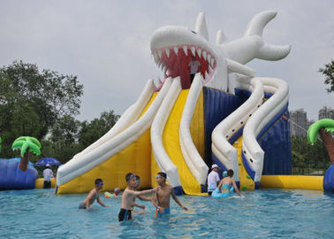 Komersial Giant Shark Blow Up Kid Pool Dengan Fun Inflatable Pool Toys
