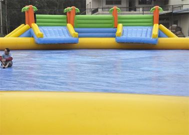 Waterproof Commercial Water Inflatable Theme Park Dengan Plato PVC Terpal