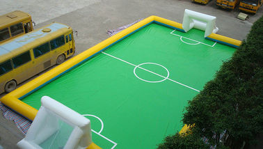 11 Orang PVC Inflatable Football Field, Lapangan Sepak Bola Permainan Tiup untuk Olahraga Terbuka