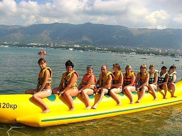 Raksasa Air Inflatable Toy Boat, Durable Inflatable Banana Boat Untuk Dewasa