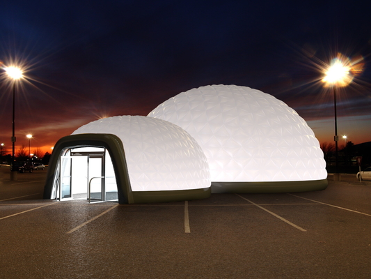 0.45mm PVC Inflatable Dome Tent Air Didukung Struktur Raksasa