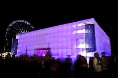 Giant Purple Lighting Inflatable Cube Tent Dicetak Untuk Pameran