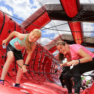 Penggunaan Komersial PVC Inflatable 5K Run Obstacle Course Dengan Daya Tahan Api Dan Kit Perbaikan