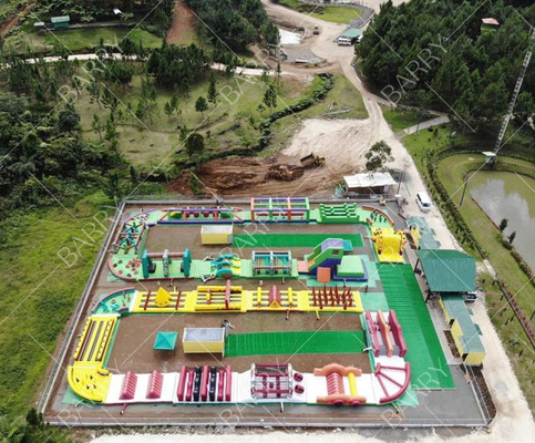 Komersial Kelas tahan api PVC 5km rintangan 5k Run Inflatable untuk anak-anak Dewasa dengan udara Blower