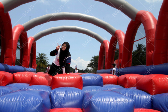 Kasus Komersial Singapura Acara Besar Inflatable 5km Giant Inflatable Obstacle Course Bouncy Castle 5k Aktivitas