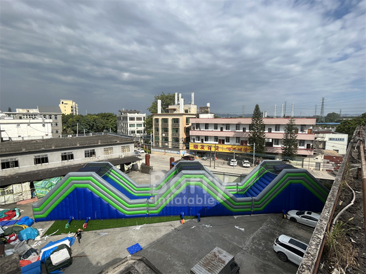 PVC disesuaikan 41x5.5x6m The Humps Inflatable 5k Events Pertandingan Game Untuk Dewasa