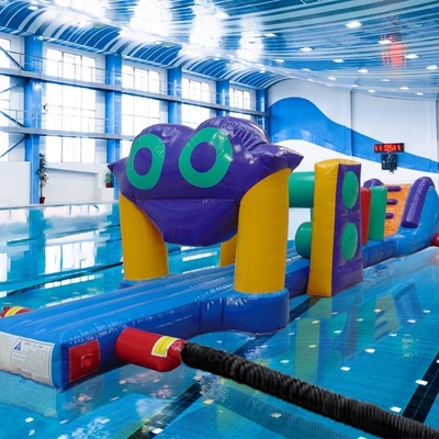 Berwarna-warni 10M Challenge Pool Inflatable Assault Course On Water Inflatable Aqua Run Untuk Laut Atau Kolam Renang