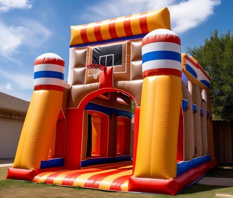 Komersial Bouncy Castle Basketball Bounce House Dengan Hoop Menggabungkan Dengan Game Olahraga