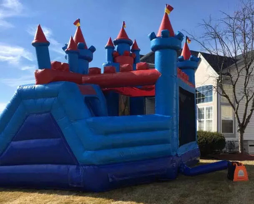 Indoor/Outdoor Princess Castle Blue & Red Bouncy Castle Dengan Slider Untuk Acara Anda