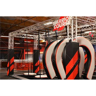 Latihan Parkour Gym Peralatan Warrior Course Sepatu kuda Parkour Inflatable Air Track Park