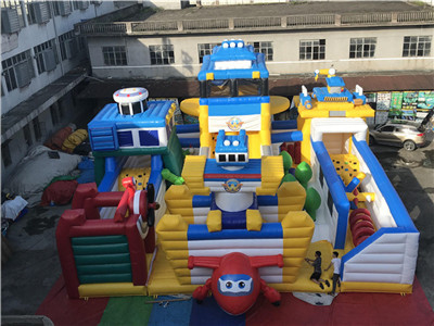 Super Wings Bounce Playground Taman Tema Kartun Indoor Inflatable Play Area