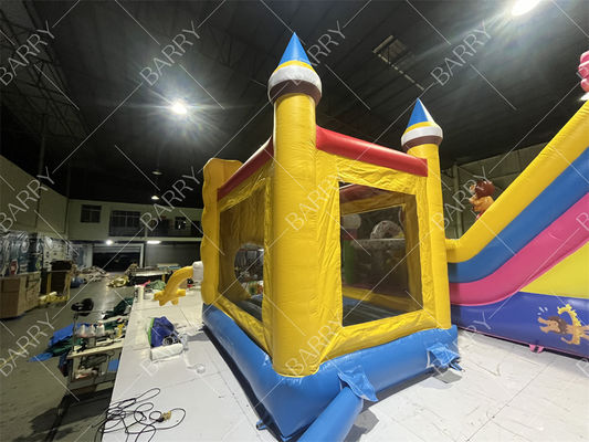 Kartun PVC Kastil Inflatable Fun Bounce House Untuk Taman Tema Atau Pesta