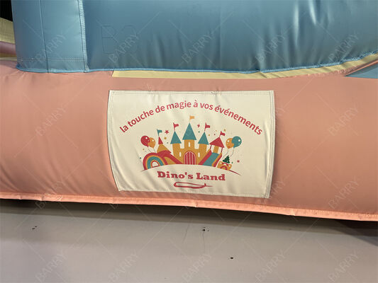 Rumah Balon Tiup Kastil Pastel Putri Merah Muda dan Biru dengan Perosotan