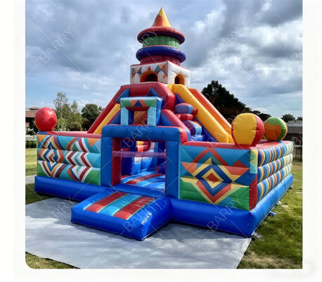 Karnaval Geometrik Kastil Bounce Inflatable dengan Slide Dual