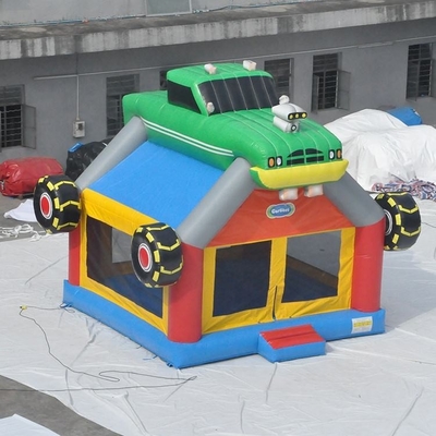 Komersial Outdoor Inflatable Bouncer House Desain Mobil, Sewa Kastil Melompat