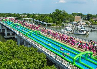 Slide Tiup raksasa Luar Kota Inflatable Air Slide Untuk Dewasa Amucement