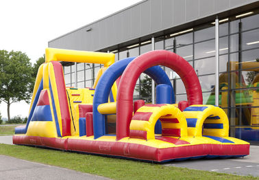 Fun Popular Inflatable Hambatan Course Goyang Istana Menyenangkan