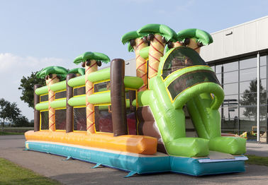 Tema Jungle Comercial Mega Bouncy Blow Up Obstacle Course Red Balls