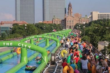 3 Jalur Green Backyard Inflatable Water Slides Fire Resistant SCT