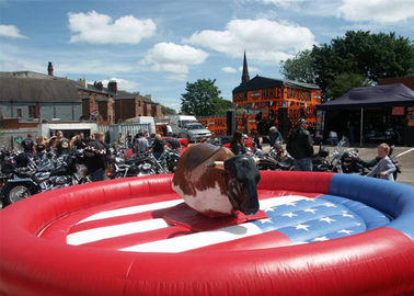 Rodeo Bull / Bucking Bronco Inflatable Sports Games Untuk Playground Equipment