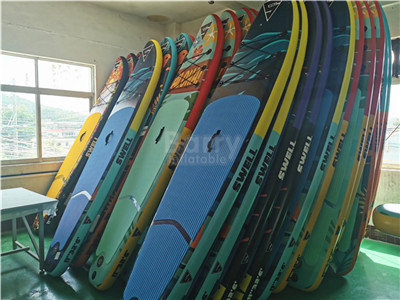 365lbs Inflatable SUP Board Water Sport Surf Stand Up Paddle Board Warna Disesuaikan