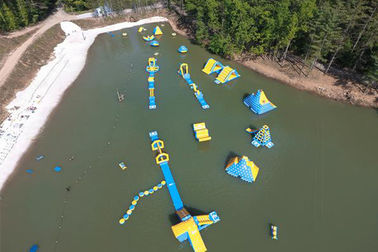 Pencetakan Logo Disesuaikan Inflatable Water Sport / Aquapark Untuk Lake PVC Tarpaulin
