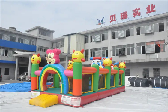 Colorful Jumping Inflatable Bounce House Bouncy Castle Dengan Seluncuran Untuk Anak Luar Ruangan