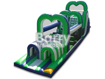 Green Inflatable Assault Course Hambatan Plato 0.55mm Bahan PVC Tahan Lama