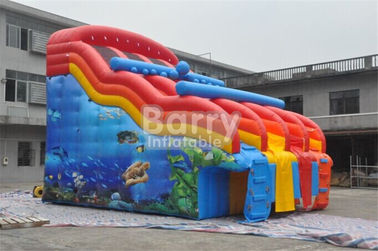 Jalur Ganda Seaworld Tema Inflatable Water Slides Waterproof Untuk Inground Pool