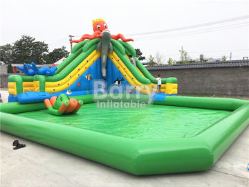 Green Castle Theme Waterproof Inflatable Pool Dengan Octopus Slide On Ground