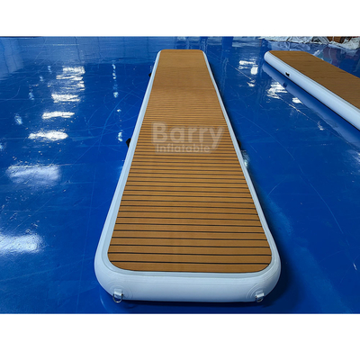 Bergantung pada ukuran Kapasitas ledakan atas Floating Dock platform inflatable dengan pompa udara untuk motor Jet Ski Boat