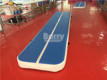 3m 5m 6m 8m 10m Jalur Udara Inflatable Air Tumble Untuk Gym Customzied Warna